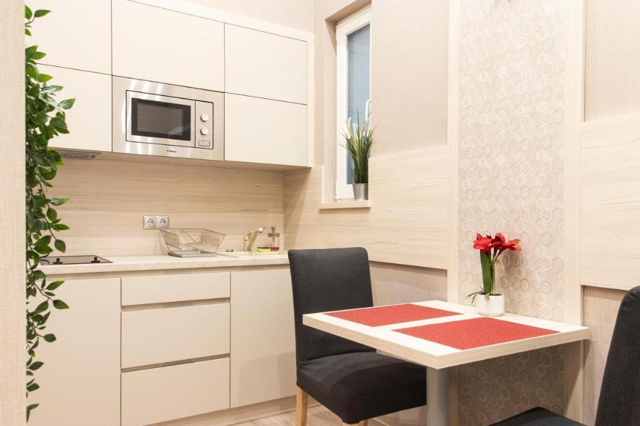 Central Relax Boutique Suites Budapest Esterno foto